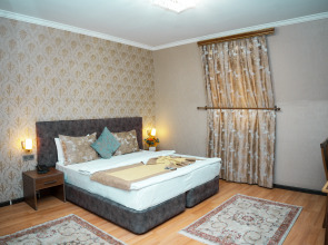 Отель  Неми