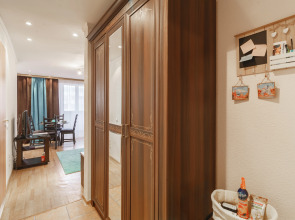 Апартаменты на Большой Покровской 73 в самом центре. Сова-Дом