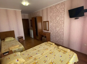 Гостевой дом Лазурит