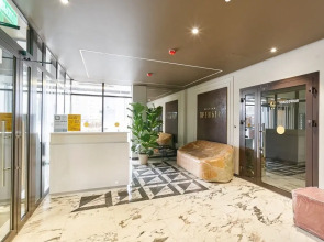 Квартира Студия в новом доме ЖК Премьер, самый центр города у Гипермаркет Семья по адресу Николая Островского 52 на 4 человек