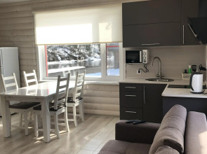 Частный Дом На Берегу Реки