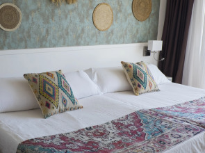 Отель Subur Maritim