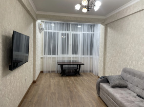 Квартира у набережной