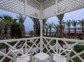 Отель Asteria Family Resort Side