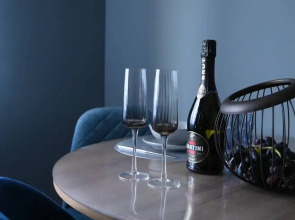 Квартира с дизайнерским ремонтом Rent House в центре