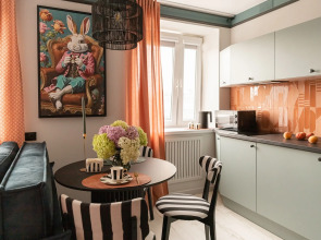 Апартаменты Новые Дизайнерские с Видом на Верхнее Озеро