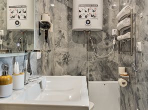 Апартаменты FullHouseApart дизайнерские трехместные апартаменты на вокзальной площади