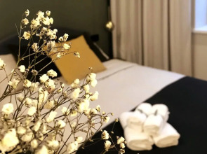 Апартаменты Green And Blue