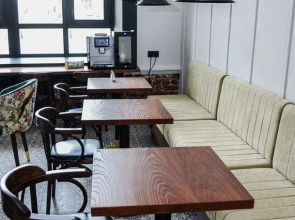 Отель Gizzat Plaza