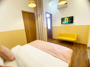 Отель Orange Kutaisi