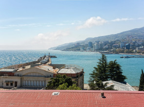 Апартаменты Yalta Plaza