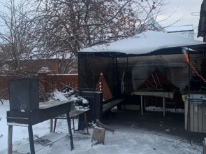 Частный дом Уютный в черте города