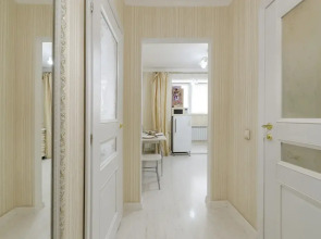 Апартаменты "Полулюкс с джакузи"