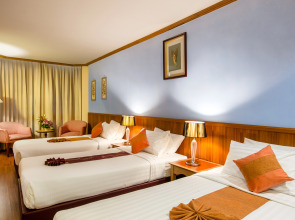 Отель Siam Mandarina