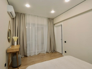 Апартаменты Privi House на Красной 140