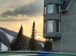 Отель Загородный Замок Эдельвейс