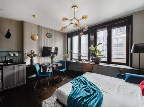 Апартаменты Lalapart Black Emerald с сауной в ЖК Савеловский Сити