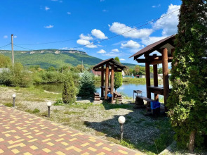 Отель Горное Озеро