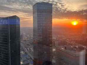 Апартаменты Sky City Moscow 80 этаж Вид на МГУ, Лужники, Парк победы, Воробьевы горы! Уникальный вид!