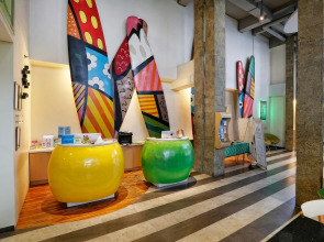 Отель MaxOneHotels Bukit Jimbaran