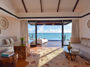 Grand Park Kodhipparu Hotel