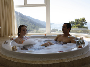 Отель Golden Life Heights Deluxe Suite