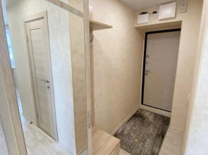 Апартаменты на проспекте 100летия 46а с видом на море