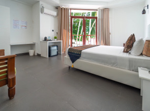 Отель Silver Oasis Maldives