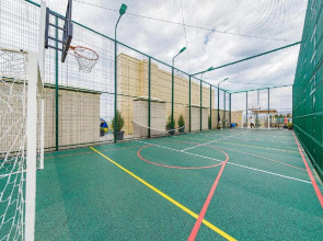 Апартаменты у Дендрария в ЖК Метрополь на самом высоком этаже, где есть бассейн