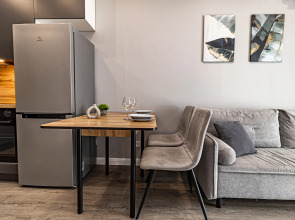 Квартира 2 Ночи на улице Автолюбителей 1Г/2