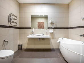 Rockmond 60 Junior Suite