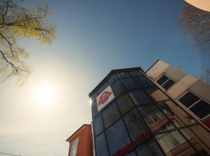 Отель Jam Trusakvets