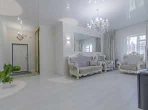 Апартаменты 4 комнатная на заливе