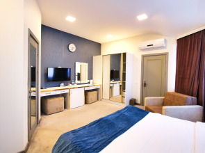 Отель Sunday Boutique