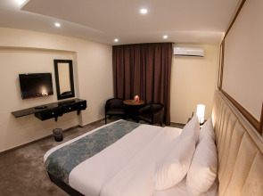 Отель Post Boutique Amman