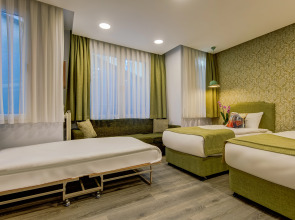 Hotel Sometimes Taksim