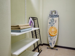 Апартаменты на Марковникова 10а