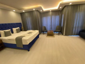 Отель Big Peace Suite