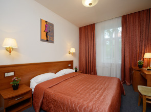 Мини-Отель Апельсин на Академической