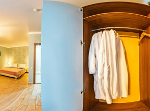 Отель Саквояж