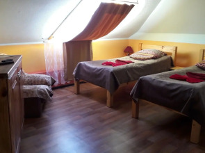 Гостевой дом на берегу озера Неро