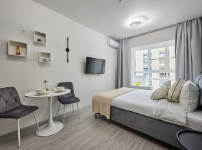 Апартаменты в комплексе с бассейном набегу Финского залива