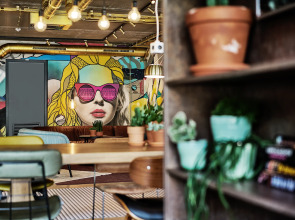 Отель the Match