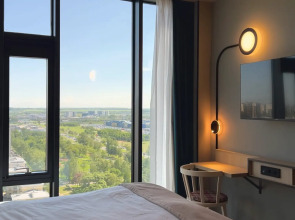 Отель Дом на Луне