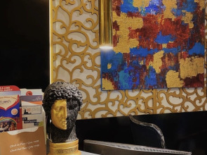 Отель Golden Gate