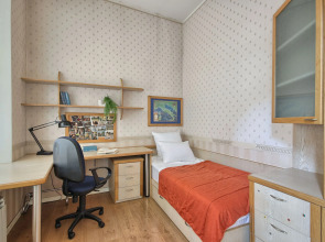 Апартаменты 1 MyhomeYourhome на Зверинской 42