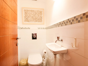 Апартаменты Penthouse & Jacuzzi in Neve Tzedek by FeelHome