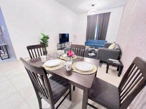 Apartments Cosmos Living Luxurious Suite DG