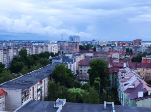 Апартаменты Altezza с панорамным видом на город с 13 этажа