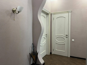 Квартира 8 Просторная 2-к в р-не Дельфинария - до моря 10 мин